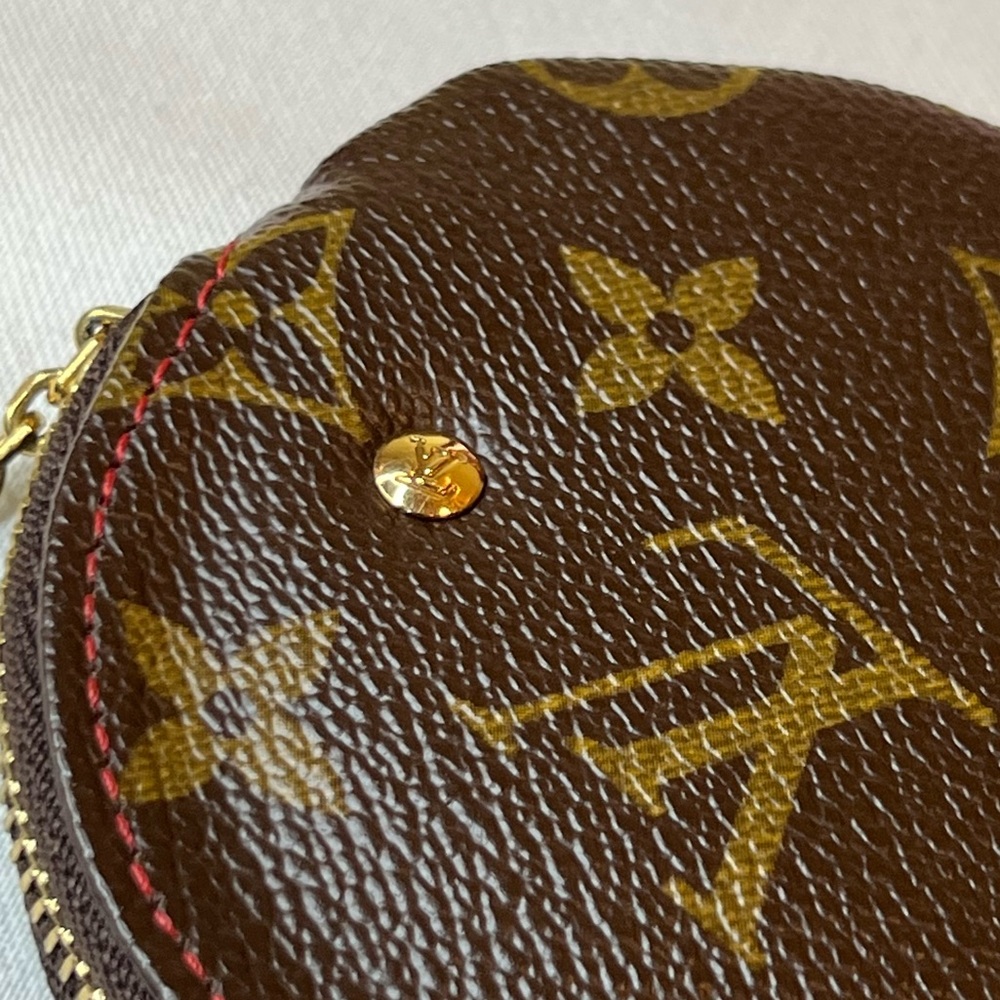 Louis Vuitton Monogram Cerises Coin Purse - Picture 9 of 13